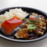シンガポール風海南チキンライス